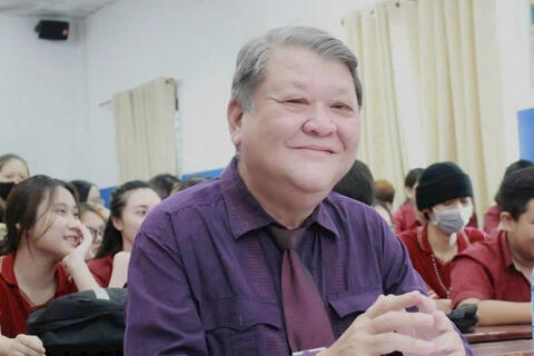 <a href="/giao-duc" title="Giáo dục" rel="dofollow">Giáo dục</a>