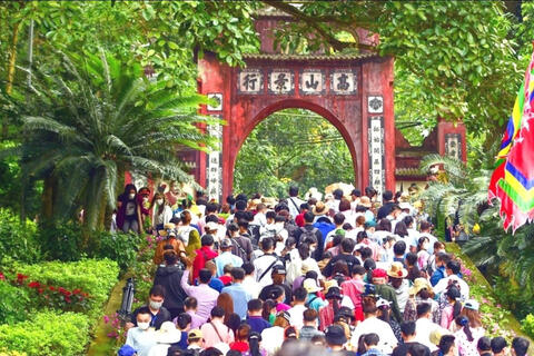 Đề xuất xây dựng tượng đài Hồ Chí Minh tại Đền Hùng
