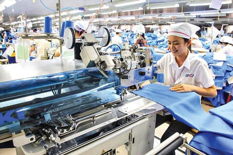 Tỷ lệ thất nghiệp giảm xuống 2,22%: Động lực sản xuất trở lại mạnh mẽ