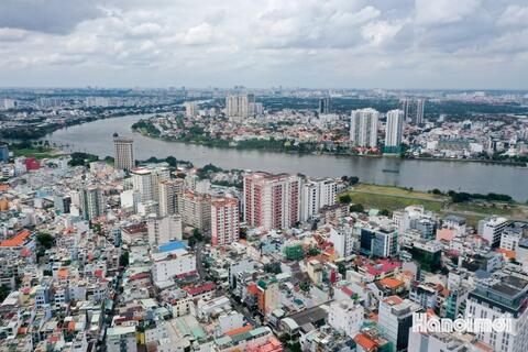 TP Hồ Chí Minh: Biến nhà đất công dôi dư thành bệnh viện, trường học