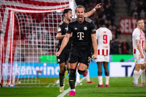 Bayern Munich đi vào lịch sử 5 giải hàng đầu châu Âu