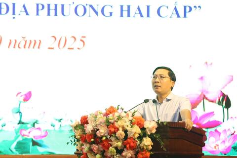 Người dân xã Quang Minh kiến nghị về thủ tục hành chính