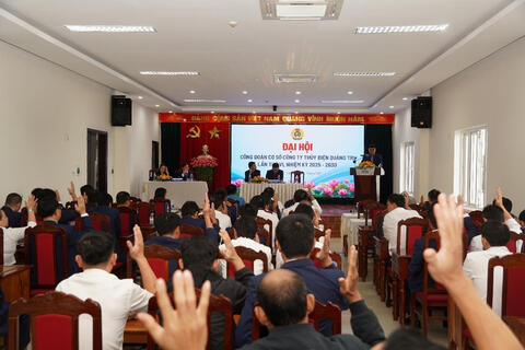 Nâng cao năng lực đại diện, chăm lo cho người lao động