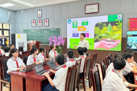 <a href="/giao-duc" title="Giáo dục" rel="dofollow">Giáo dục</a>