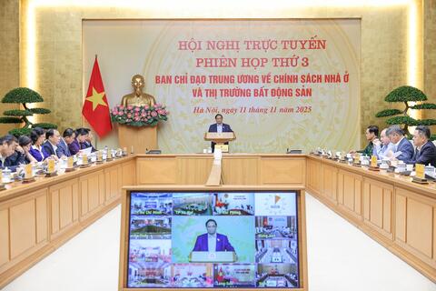 <a href="/thoi-su" title="Thời sự" rel="dofollow">Thời sự</a>