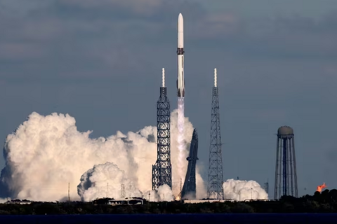 Tên lửa đẩy khổng lồ New Glenn mang 2 tàu vũ trụ hướng đến Sao Hỏa