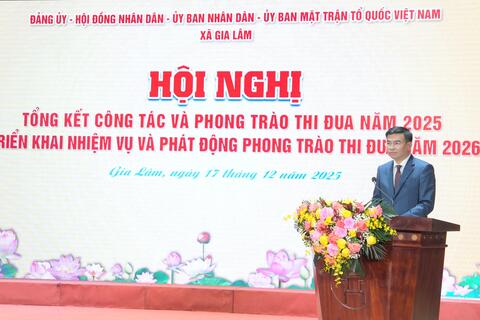 Gia Lâm khen thưởng nhiều tập thể, cá nhân đạt thành tích trong phong trào thi đua năm 2025