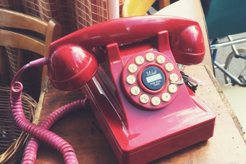 <a href="/kham-pha" title="Khám phá" rel="dofollow">Khám phá</a>