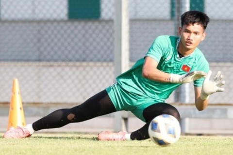 U23 Việt Nam biến động vị trí gác đền và bước ngoặt chuyển nhượng của Quế Ngọc Hải