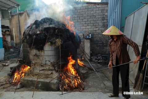 Làng nồi đất rực lửa vào vụ Tết