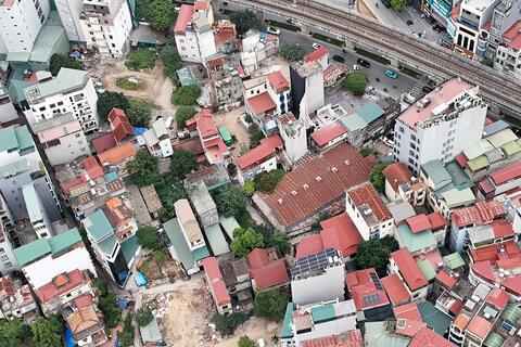 <a href="/thoi-su" title="Thời sự" rel="dofollow">Thời sự</a>