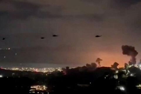 Cổ phiếu ngành công nghiệp quân sự toàn cầu tăng mạnh