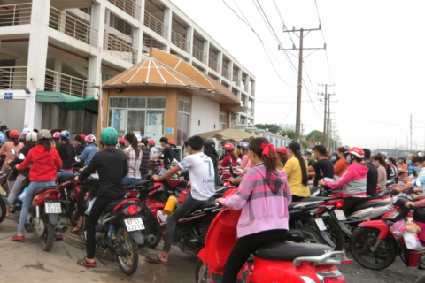 <a href="/thoi-su" title="Thời sự" rel="dofollow">Thời sự</a>