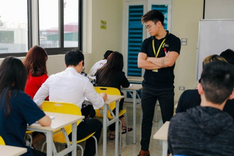 <a href="/giao-duc" title="Giáo dục" rel="dofollow">Giáo dục</a>