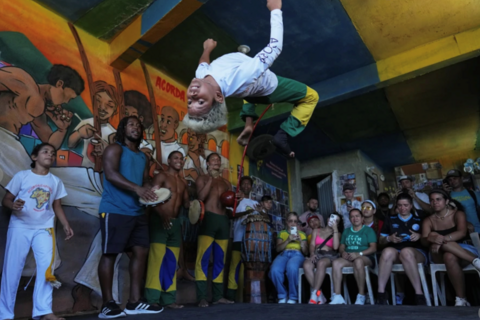 <a href="/kham-pha" title="Khám phá" rel="dofollow">Khám phá</a>