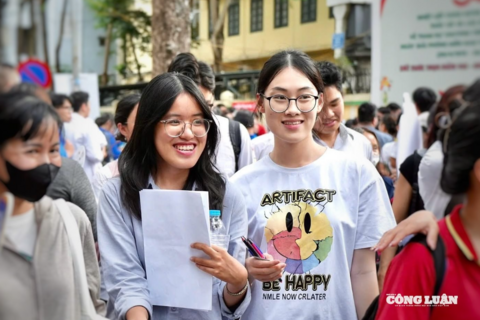 <a href="/giao-duc" title="Giáo dục" rel="dofollow">Giáo dục</a>