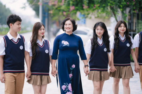 <a href="/giao-duc" title="Giáo dục" rel="dofollow">Giáo dục</a>