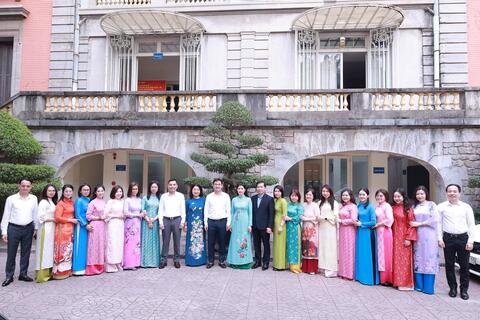 Lan tỏa yêu thương 8-3 từ tổ chức Công đoàn