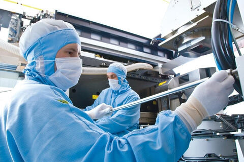 <a href="/giao-duc" title="Giáo dục" rel="dofollow">Giáo dục</a>