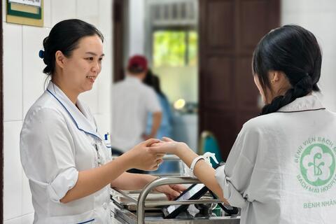Đề xuất giám sát nguy cơ rối loạn tâm thần ở người chịu áp lực công việc, tài chính