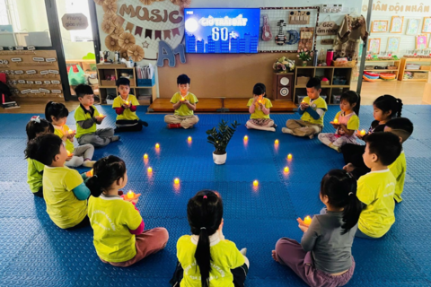 Các cơ sở giáo dục Hà Nội hưởng ứng Chiến dịch Giờ Trái đất