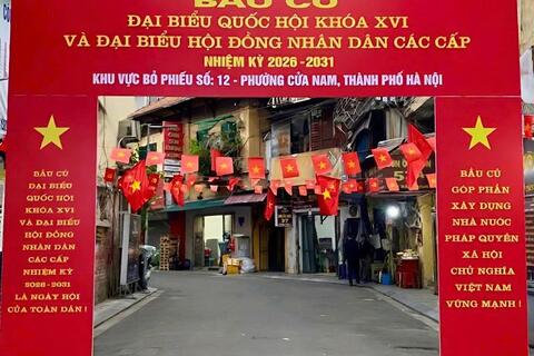 Người cao tuổi phường Cửa Nam góp sức cho ngày hội bầu cử