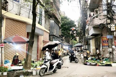 Xóa “chợ cóc”: Bảo đảm trật tự đô thị, xây dựng văn minh thương mại