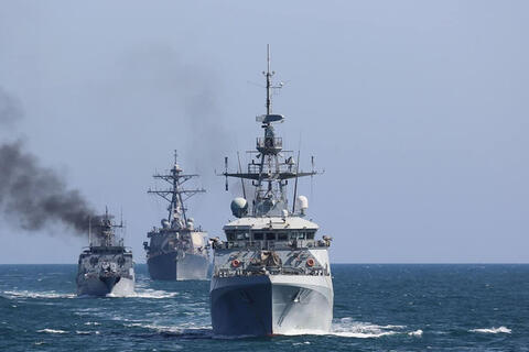 <a href="/thoi-su" title="Thời sự" rel="dofollow">Thời sự</a>