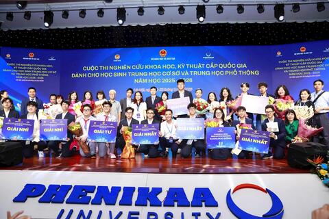 Trường nào của Hà Nội có học sinh đoạt giải khoa học, kỹ thuật cấp quốc gia?