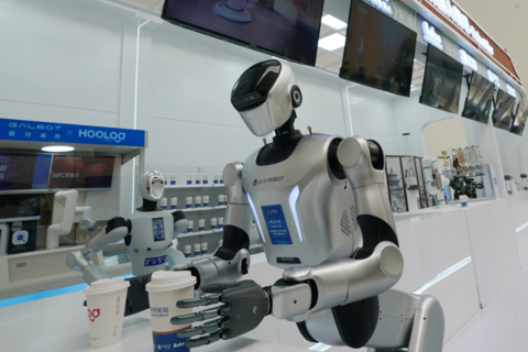 Robot hình người 'chưa thể sớm ứng dụng rộng rãi'