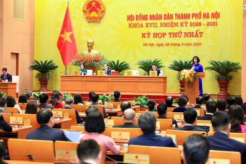 Kỳ họp thứ nhất HĐND thành phố Hà Nội khóa XVII quyết định nhiều nội dung quan trọng