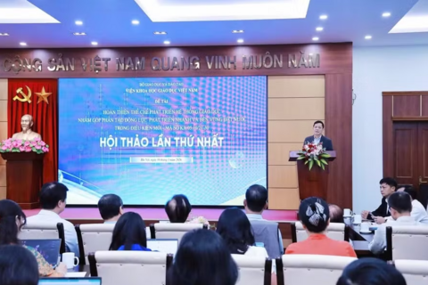 Hoàn thiện thể chế phát triển hệ thống giáo dục trở thành một nhiệm vụ cấp thiết