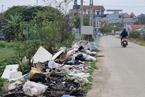 Đấu thầu vệ sinh môi trường chậm: Cần siết chặt kỷ cương trong quản lý tại các xã, phường