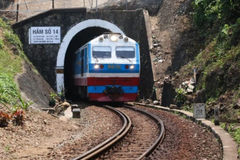 <a href="/thoi-su" title="Thời sự" rel="dofollow">Thời sự</a>