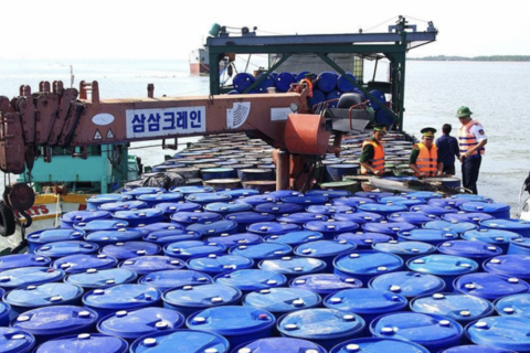 Siết chặt quản lý kinh doanh, vận chuyển xăng dầu khu vực biên giới