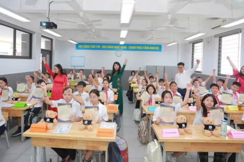 <a href="/giao-duc" title="Giáo dục" rel="dofollow">Giáo dục</a>