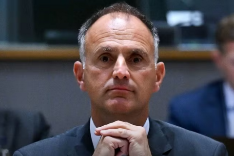 <a href="/thoi-su" title="Thời sự" rel="dofollow">Thời sự</a>