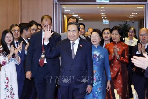 Chủ tịch Quốc hội gặp gỡ cộng đồng người Việt Nam tại Thổ Nhĩ Kỳ