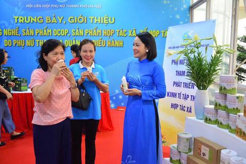 Phường Ô Chợ Dừa: Chăm sóc sức khỏe cộng đồng từ mô hình gần dân