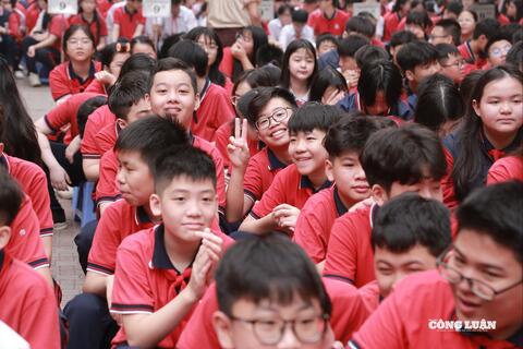 <a href="/giao-duc" title="Giáo dục" rel="dofollow">Giáo dục</a>