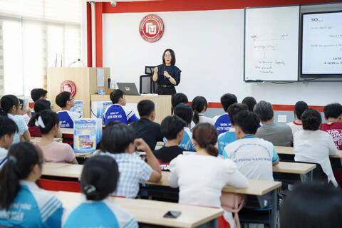 <a href="/giao-duc" title="Giáo dục" rel="dofollow">Giáo dục</a>