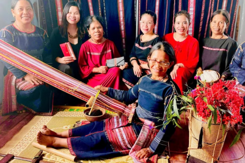 Giữ hồn thổ cẩm Bahnar