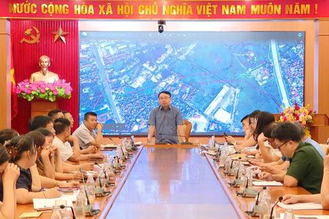 <a href="/thoi-su" title="Thời sự" rel="dofollow">Thời sự</a>