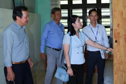 <a href="/giao-duc" title="Giáo dục" rel="dofollow">Giáo dục</a>