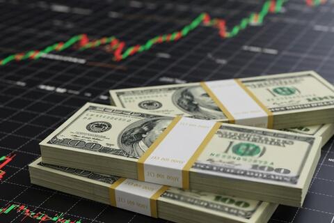 Tỷ giá ngày 15-5: USD tự do tăng mạnh