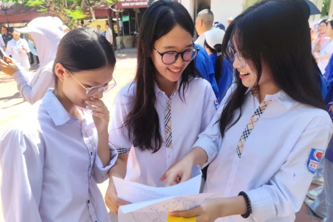Đề Ngữ văn thi vào lớp 10 ở Hưng Yên vừa sức, nhiều thí sinh tự tin đạt điểm cao