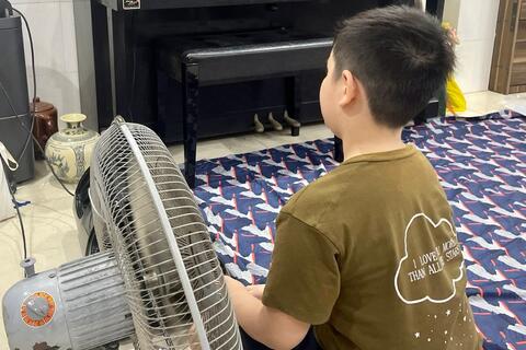 Nguy cơ "rước bệnh" khi giải nhiệt cấp tốc ngày nắng nóng