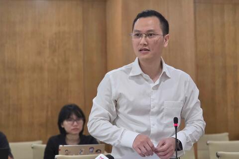 <a href="/thoi-su" title="Thời sự" rel="dofollow">Thời sự</a>