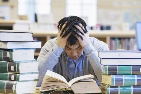 Mỹ siết chặt quy định lưu trú và học tập đối với sinh viên quốc tế