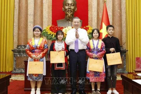 Tổng Bí thư, Chủ tịch nước Tô Lâm: Một việc tử tế hôm nay là biểu hiện sinh động của thi đua ái quốc
